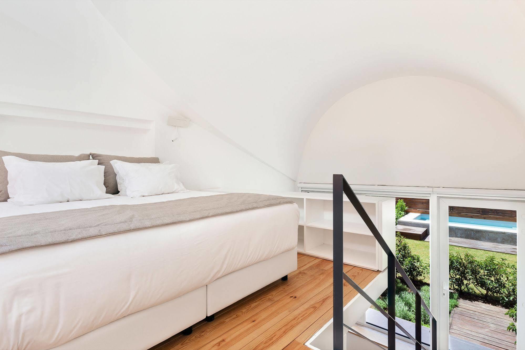 Hello Lisbon Sao Bento Boutique Apartments Buitenkant foto