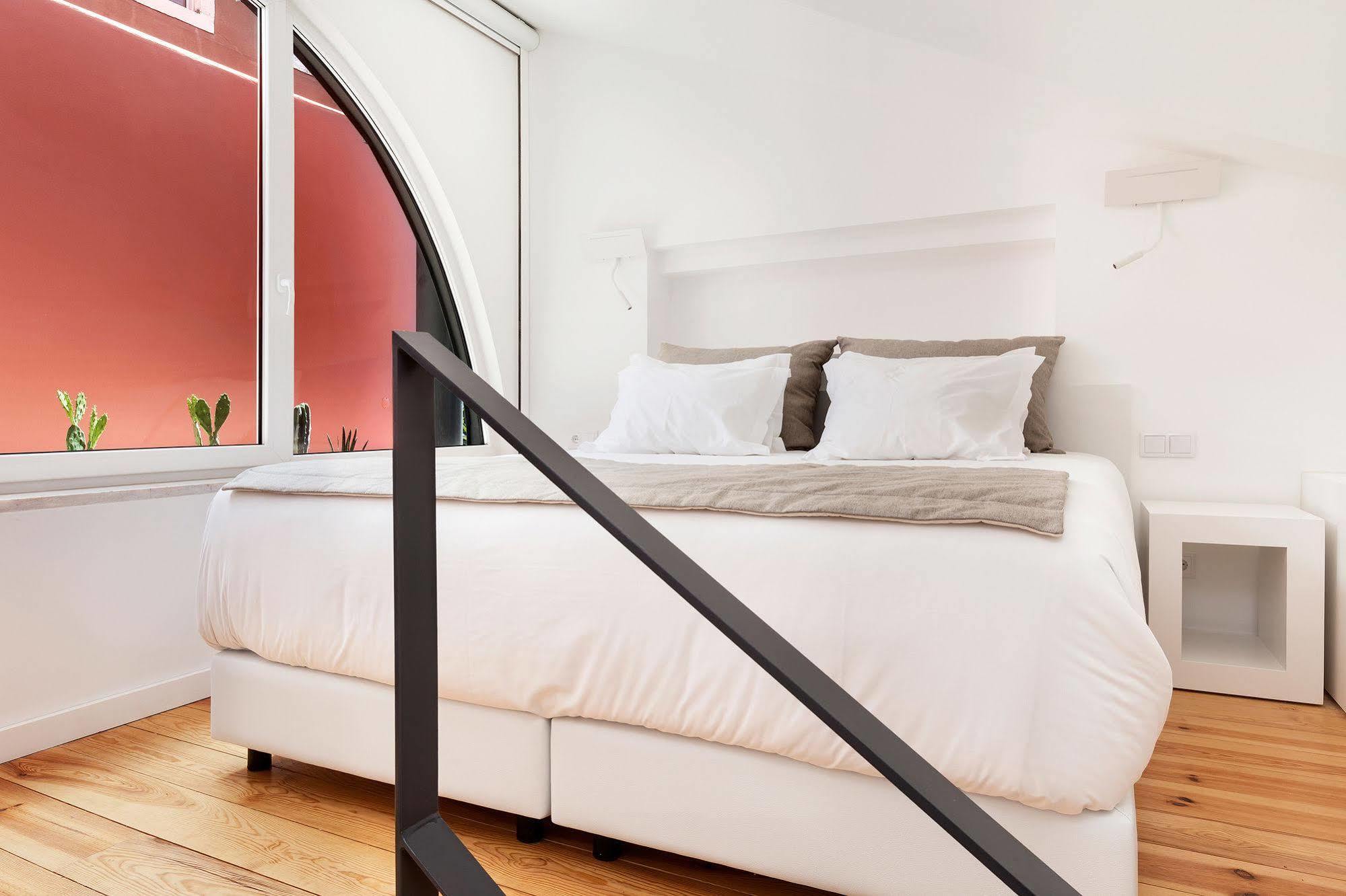Hello Lisbon Sao Bento Boutique Apartments Buitenkant foto