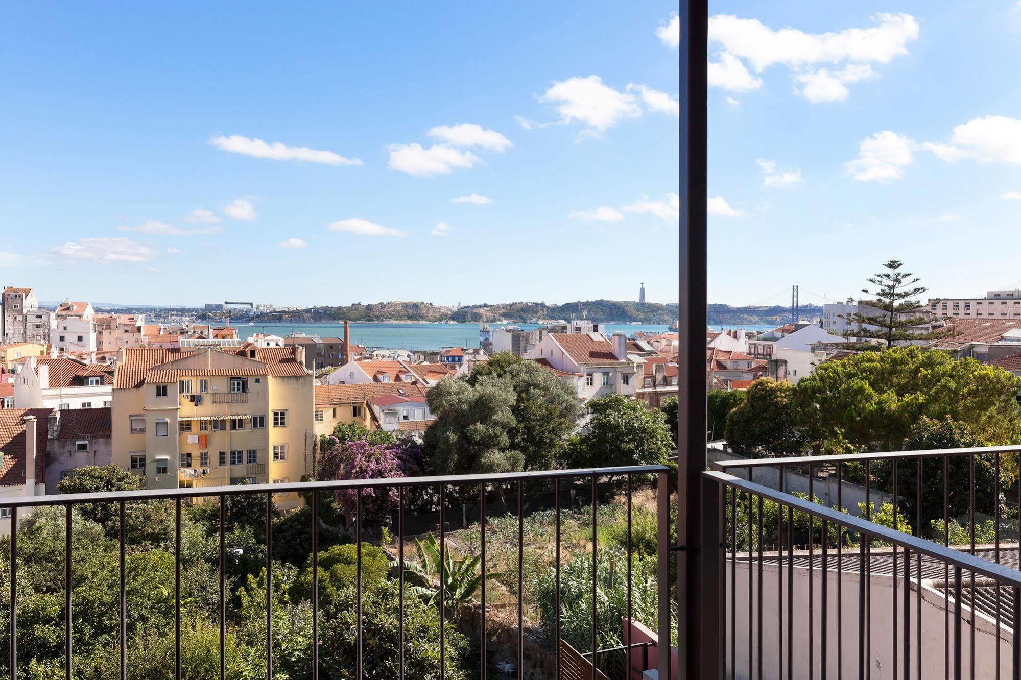 Hello Lisbon Sao Bento Boutique Apartments Buitenkant foto